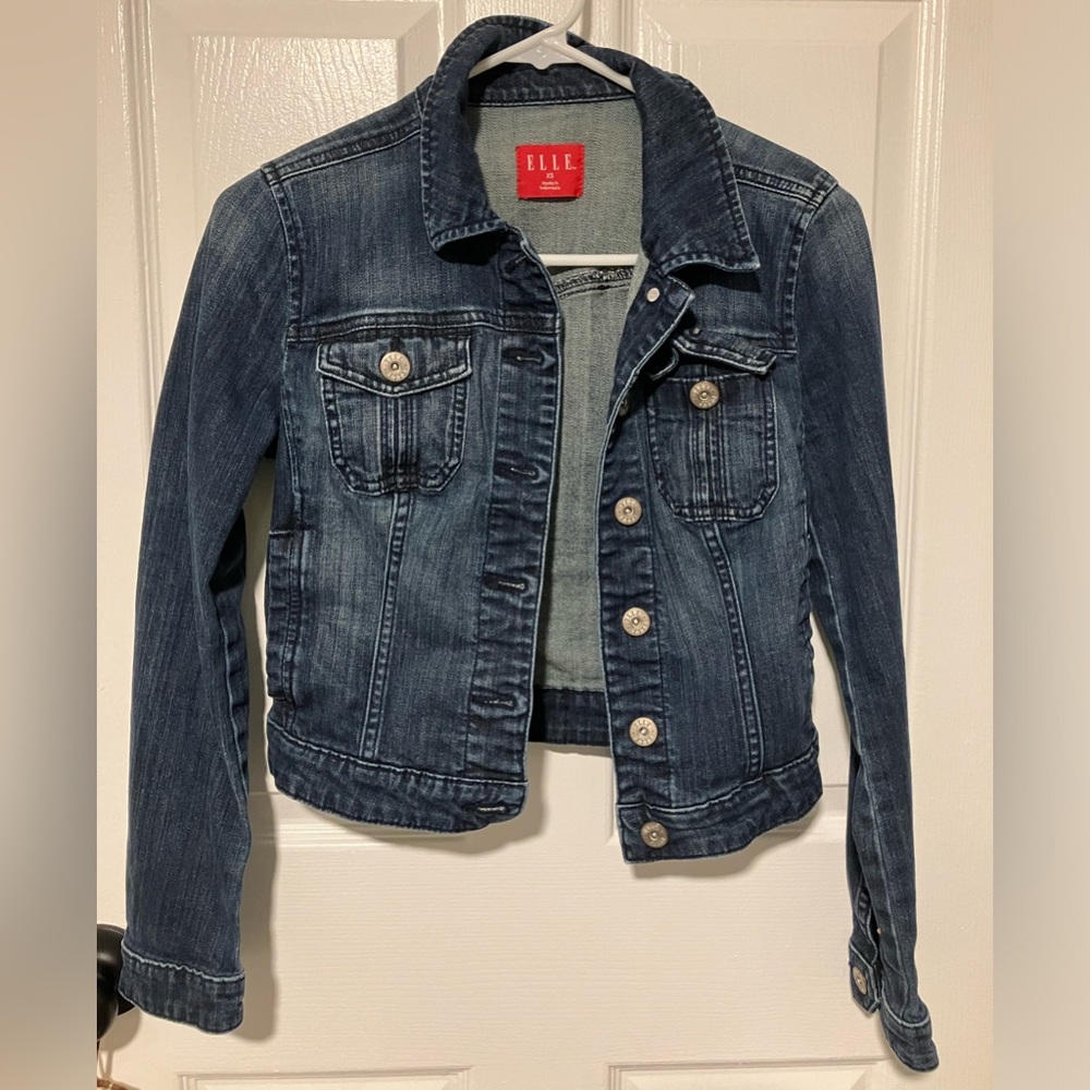 Adorable Women's Denim Jacket by Elle